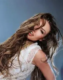 Thalia - 2002 (1).jpg